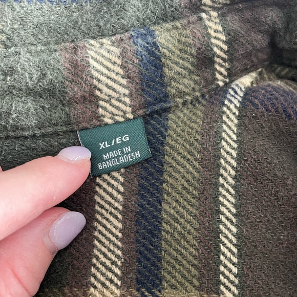 ⭐️HP⭐️Thick Orvis Flannel Shirt/Jacket - Picture 5 of 7